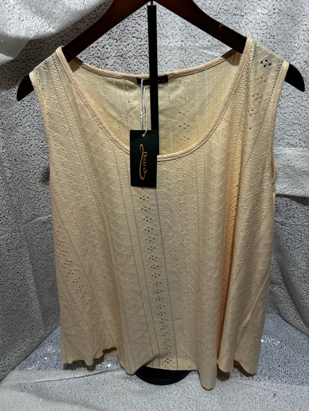 Pale yellow Eyelet Sleeveless Camisole